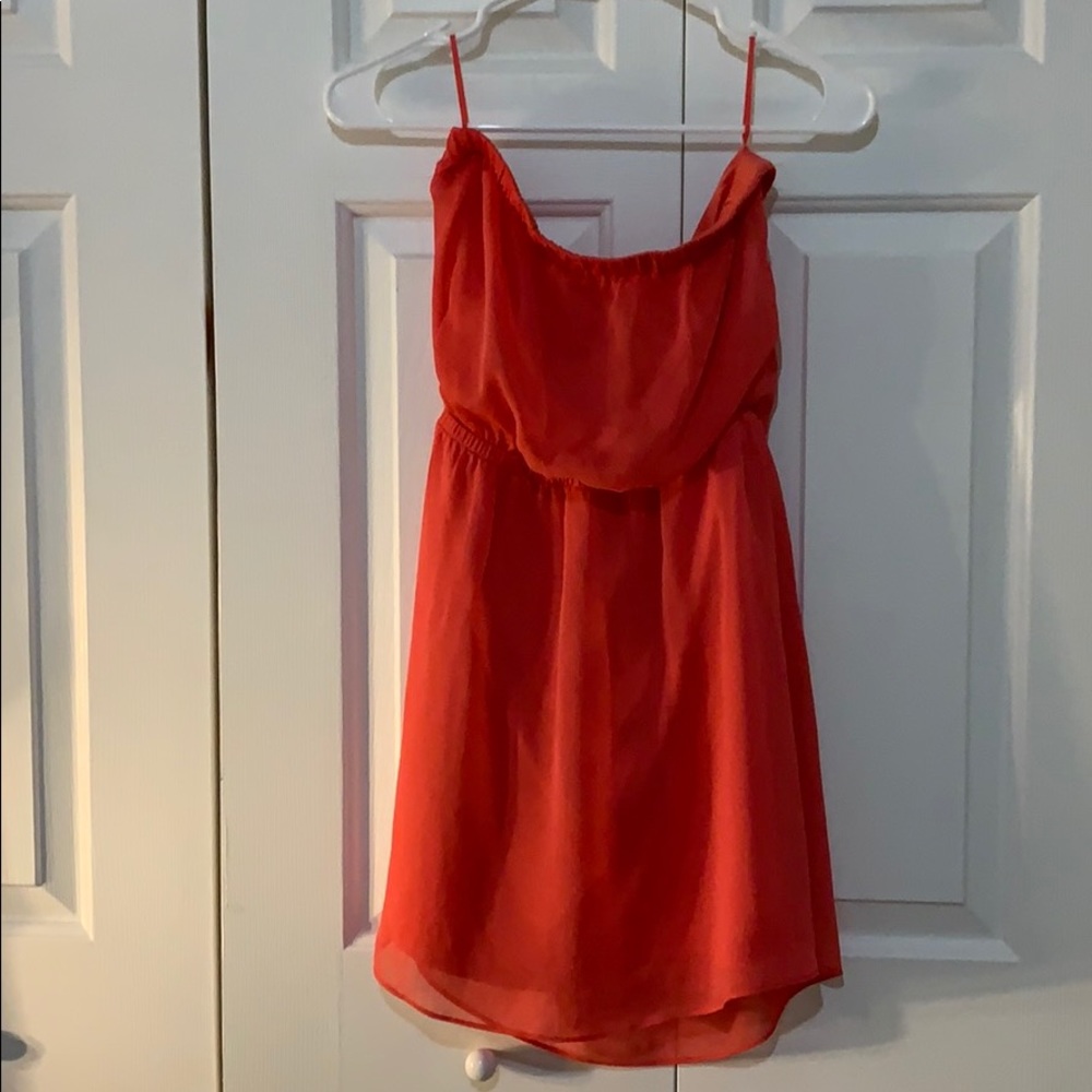 Color is coral.
